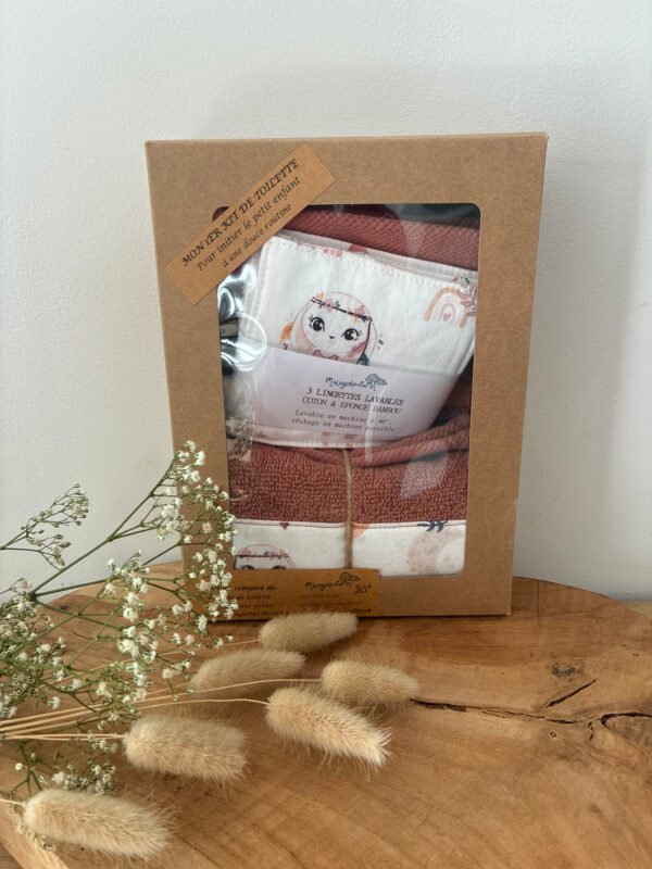 20260305_125538359_iOS Kit de Toilette