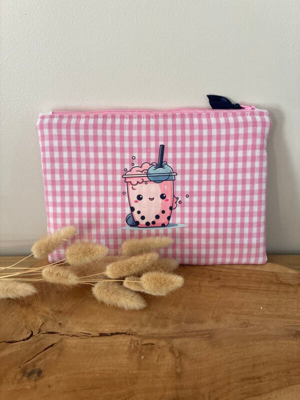 20260311_144113152_iOS Pochette zippée matelassée