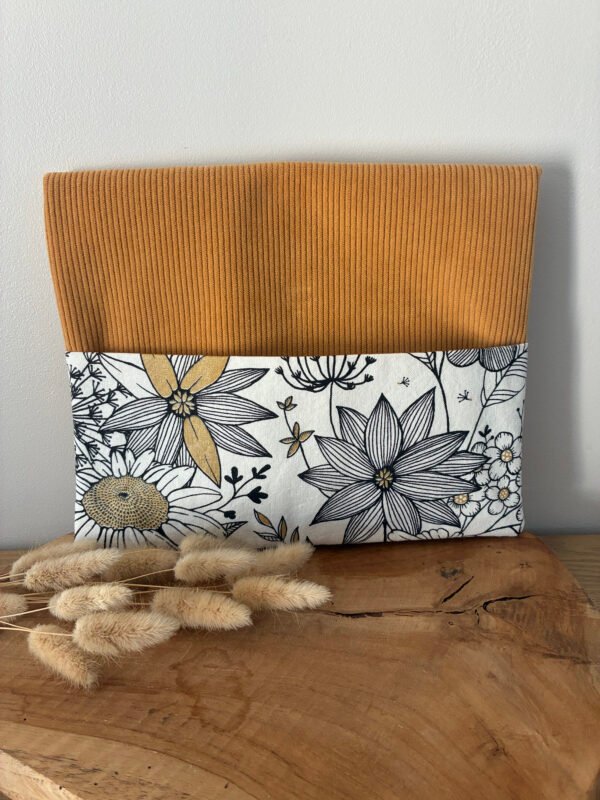 20260315_153439647_iOS Pochette Panoplie