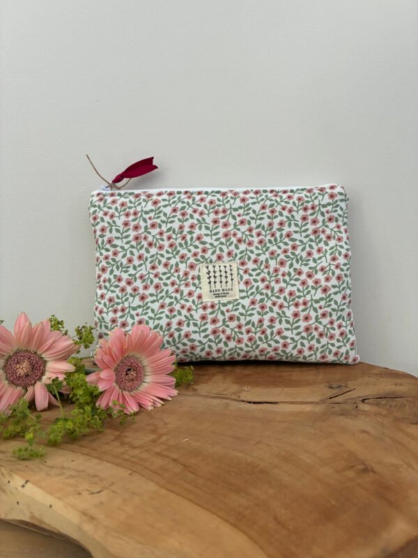 Pochette zippée en liberty