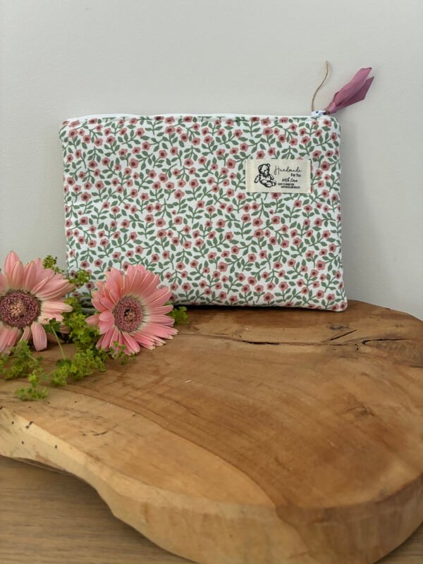 Pochette zippée en liberty