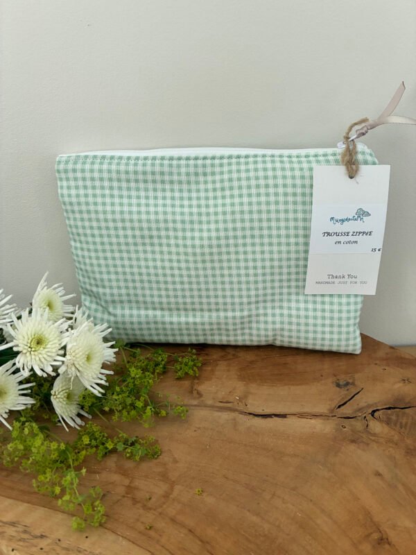 Pochette zippée matelassée